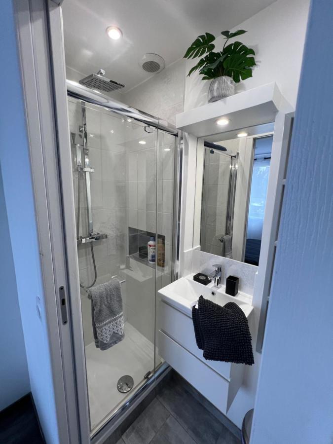 Апартаменты Appart De Luxe Tout Confort Jusqu A 4 Personnes Triel-sur-Seine Экстерьер фото